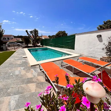 Casa A Pocos Minutos De La Playa De *