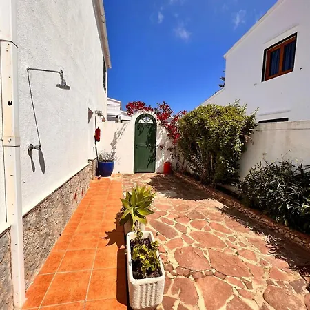 Casa A Pocos Minutos De La Playa De Dom wakacyjny
